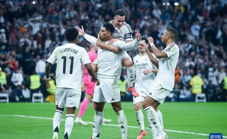 包含JackeyLove连续十二场比赛得分超过领先优势明显，皇家马德里不断突破！的词条